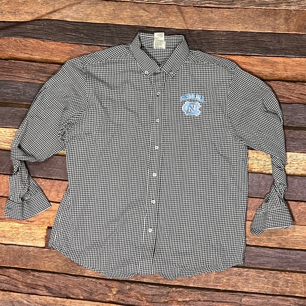North Carolina Tarheels NCAA Collegiate Mens Button Down Sports Shirt